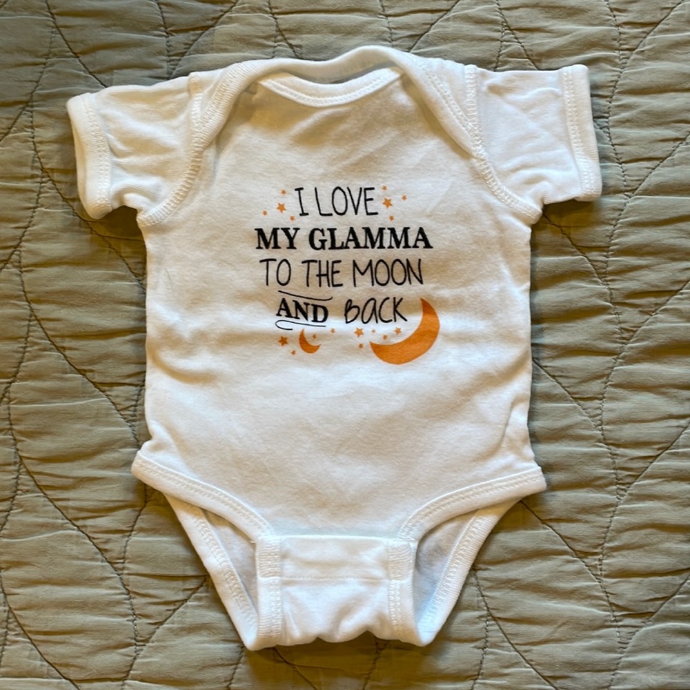 I love my glamma onesie